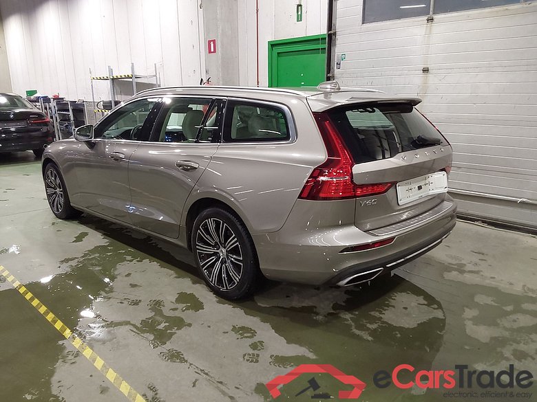 VOLVO V60 2.0 B3 GEARTRONIC INSCRIPTION #2