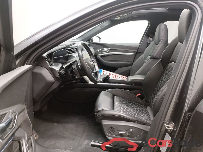 Audi E-Tron Sportback 55 Quattro S-Line 5d #3