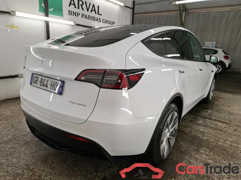 TESLA Model Y / 2020 / 5P / SUV Long Range Dual Motor AWD #4