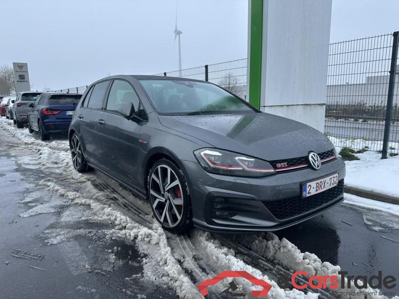 VOLKSWAGEN Golf VII GTI Golf GTI 'Performance' 2.0 TSI 180 kW (245 ch) 7 vitesses DSG #1