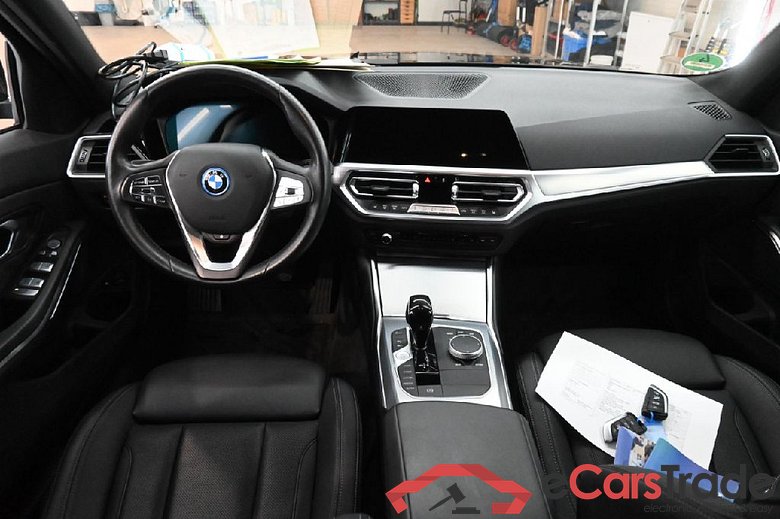 Baureihe 3 Touring 330 e xDrive Advantage 2.0 185KW AT8 E6d #4