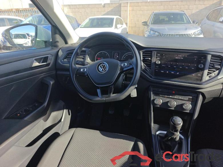 VOLKSWAGEN T-Roc / 2017 / 5P / todoterreno Edition 2.0 TDI 85kW (115CV) #3