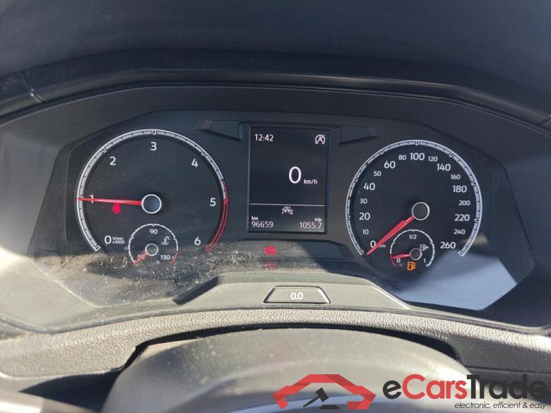 VOLKSWAGEN T-Roc / 2017 / 5P / todoterreno Edition 2.0 TDI 85kW (115CV) #4