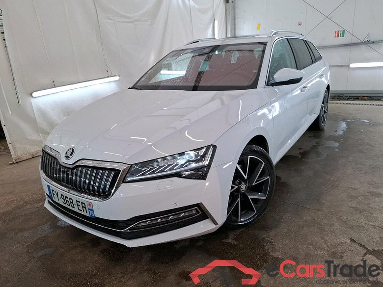 SKODA Superb Combi / 2019 / 5P / Break 1.4 TSI PHEV 218ch DSG6 Laurin & Klement