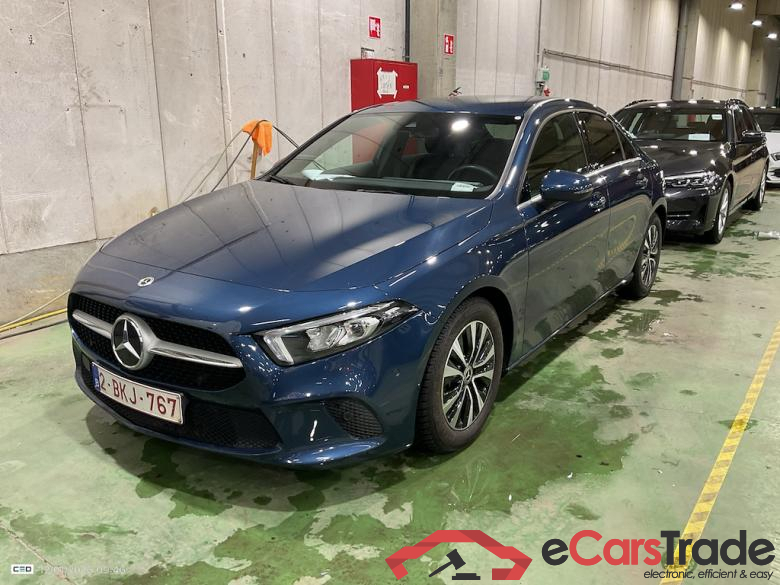 MERCEDES-BENZ A-CLASS 2.0 A 180 D BUSINESS LINE DCT