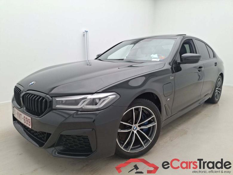 BMW 5-SERIE 530E M-SPORT AUT #1