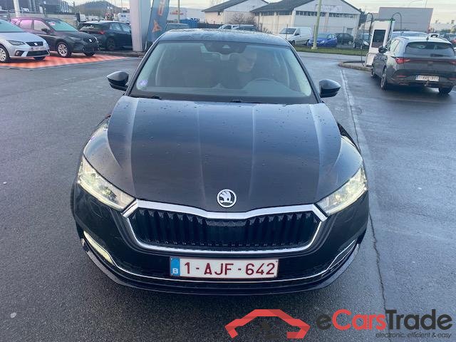 SKODA Octavia Octavia Clever 1,0 TSI 81 kW 6-speed mech. #1