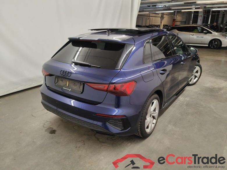 Audi A3 Sportback 1.0 30 TFSi 81kW S tron. S Line Bus. Ed. 5d #2