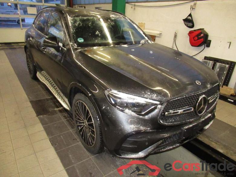 Mercedes-Benz GLC (BM 254)(06.2022->) DE - SUV5 GLC 200 EU6d, AMG Line 4Matic (EURO 6d), 2022 - 2024 #2
