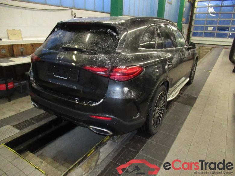 Mercedes-Benz GLC (BM 254)(06.2022->) DE - SUV5 GLC 200 EU6d, AMG Line 4Matic (EURO 6d), 2022 - 2024 #3