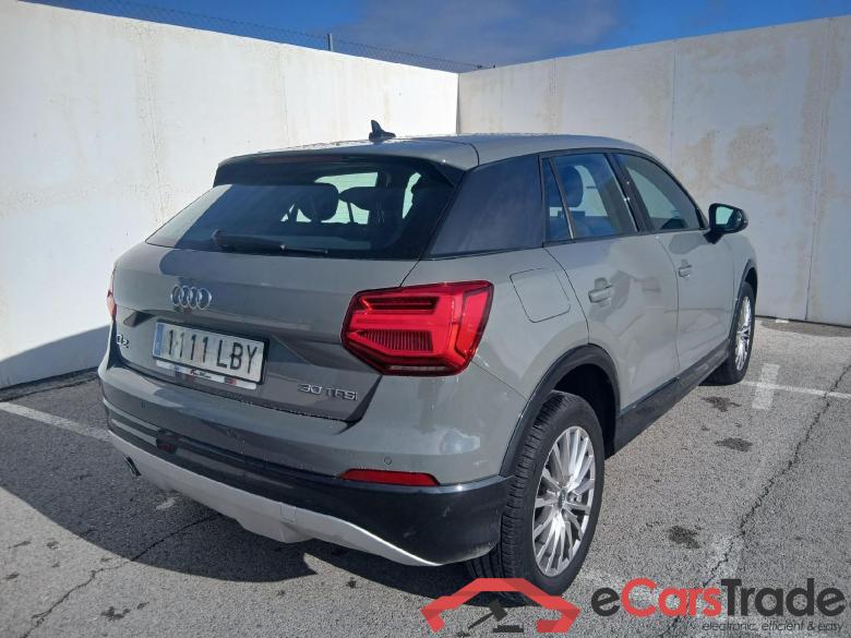AUDI Q2 / 2016 / 5P / todoterreno Design 30 TFSI 85kW (116CV) #2