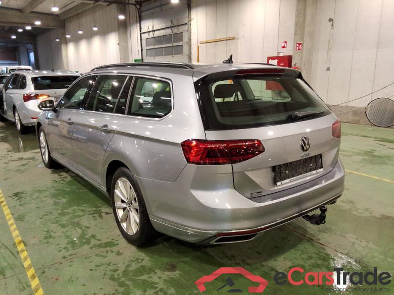 VOLKSWAGEN PASSAT VARIANT 1.4 TSI MSQ VARIANT GTE BUSINESS #2
