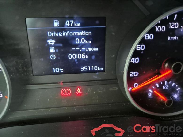 KIA Sportage / 2018 / 5P / todoterreno 1.6 MHEV Business 100kW (136CV) 4x2 #5