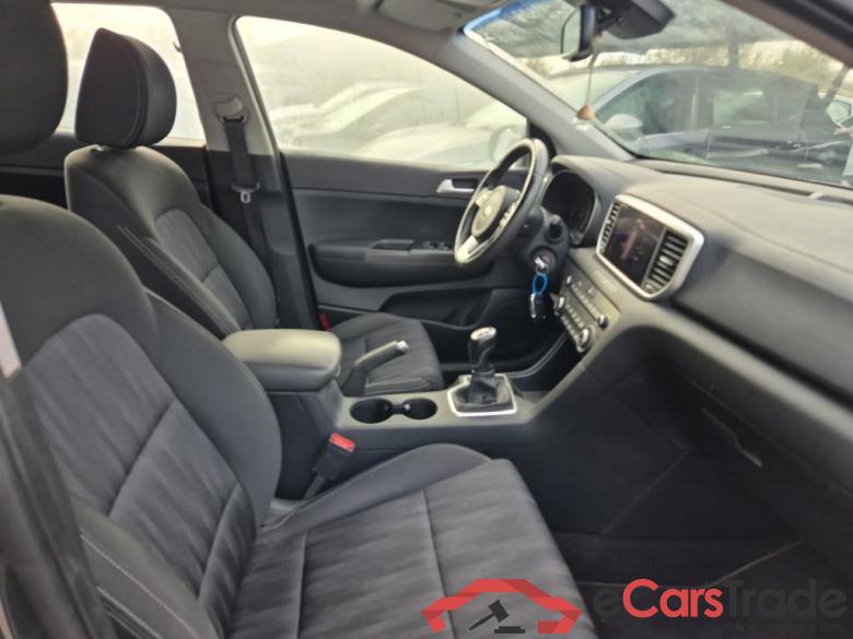 KIA Sportage / 2018 / 5P / todoterreno 1.6 MHEV Business 100kW (136CV) 4x2 #6