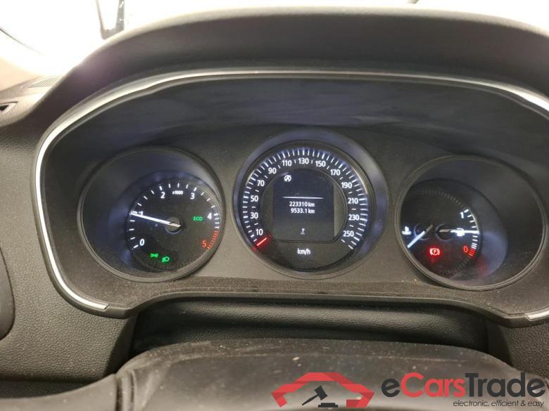 Megane IV Berline 5pt. Société Air 1.5 dCi 90CV BVM6 E6 #6