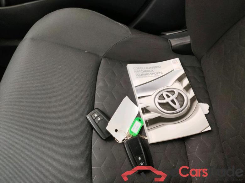 TOYOTA Corolla Touring Sports 112 kW #6