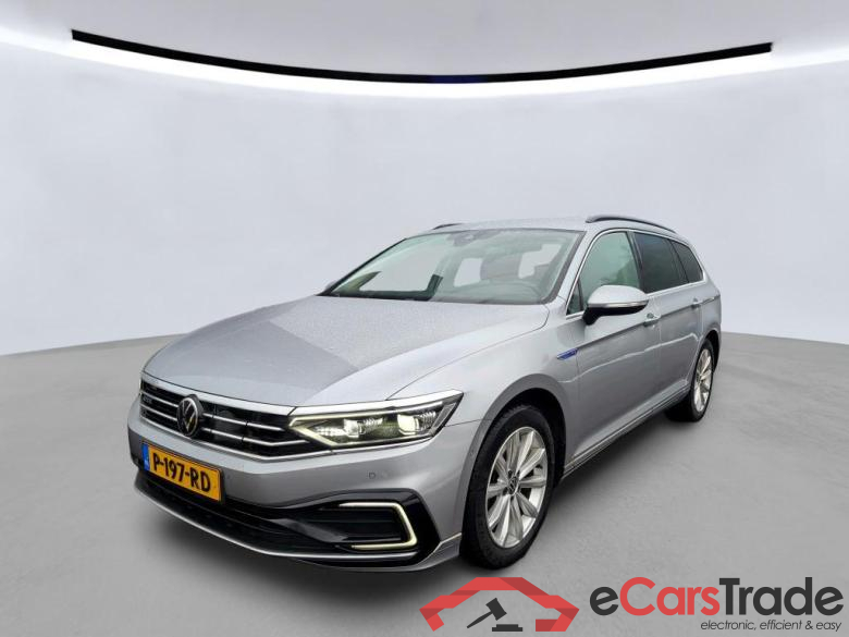 VOLKSWAGEN Passat Variant 115 kW
