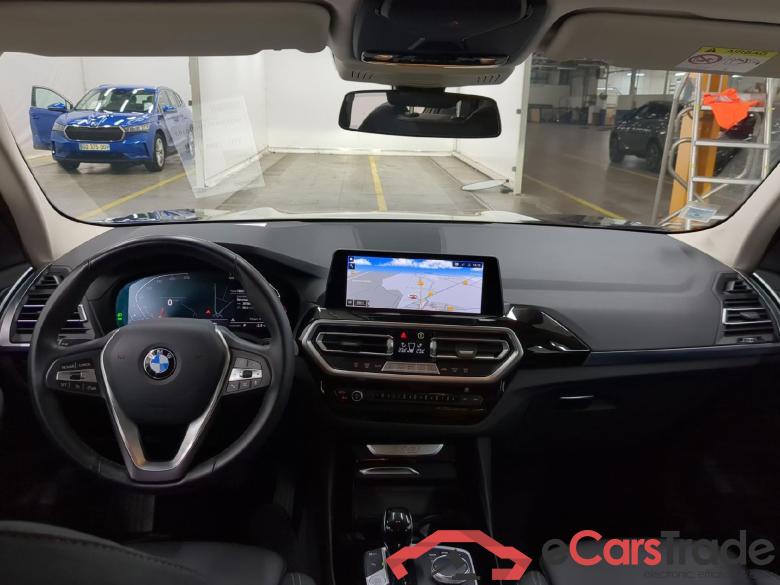 BMW X3 5p SUV sDrive18d 150ch xLine BVA8 #5