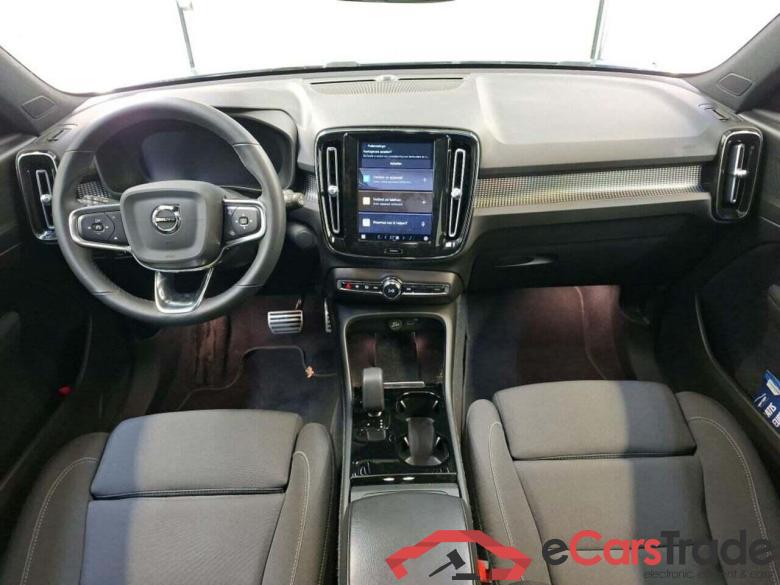 VOLVO XC40 Recharge Plus #3