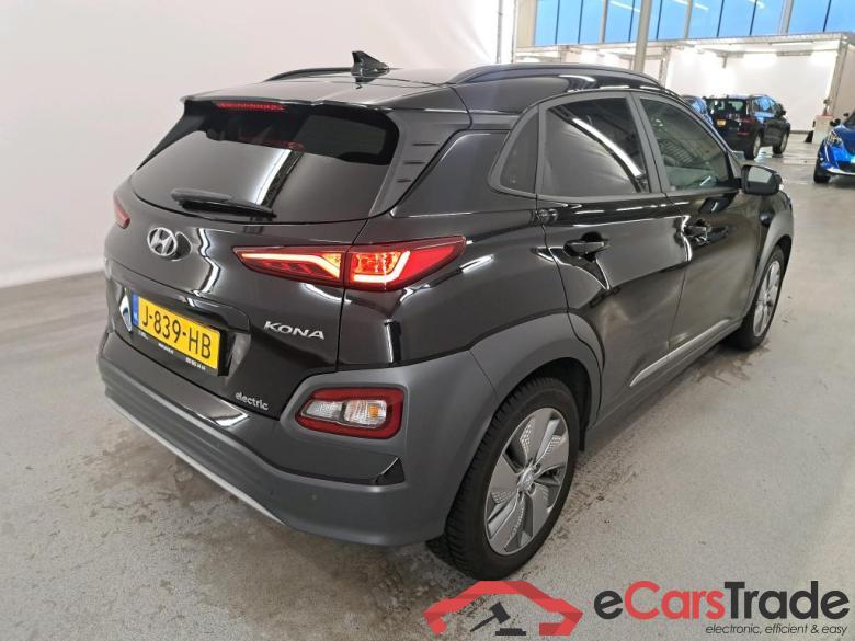 Hyundai KONA Premium Electric 64 kWh 5d #2