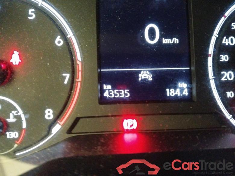 VOLKSWAGEN T-Cross / 2018 / 5P / todoterreno Advance 1.0 TSI 81kW (110CV) DSG (AC3) #5