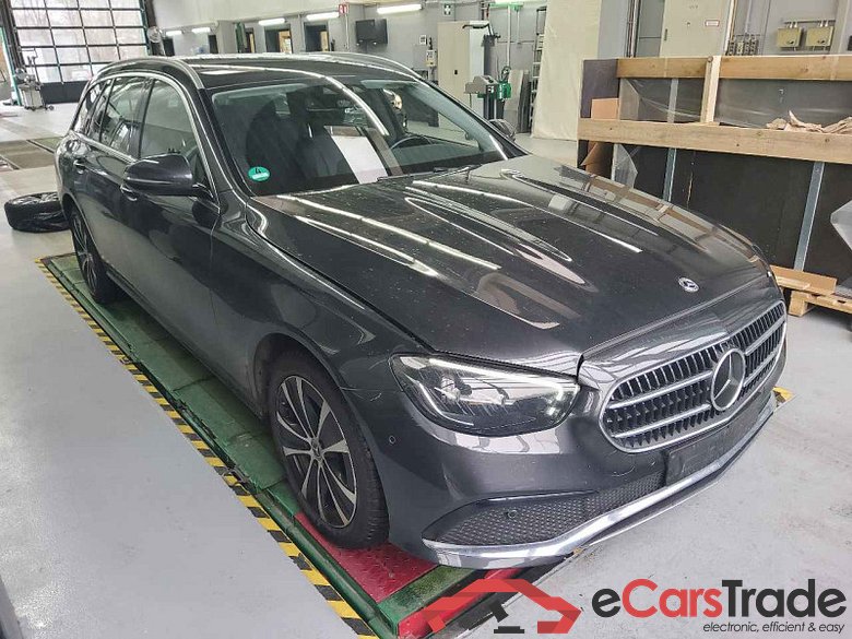 Mercedes-Benz E T-Modell (BM 213)(06.2016->) DE - Kb5 E 300 de EU6d, T de Avantgarde (EURO 6d), (Facelift) 2020 - 2023 #2