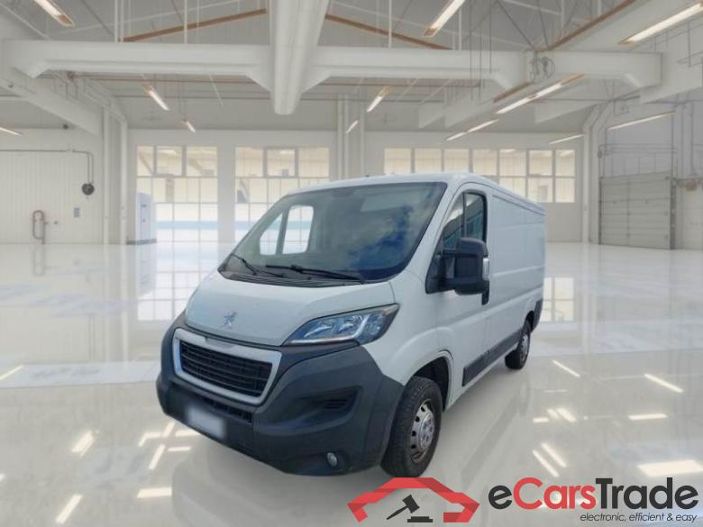 PEUGEOT BOXER / 2014 / 4P / FURGONE 330 L1H1 2.0 BLUEHDI 130CV #1