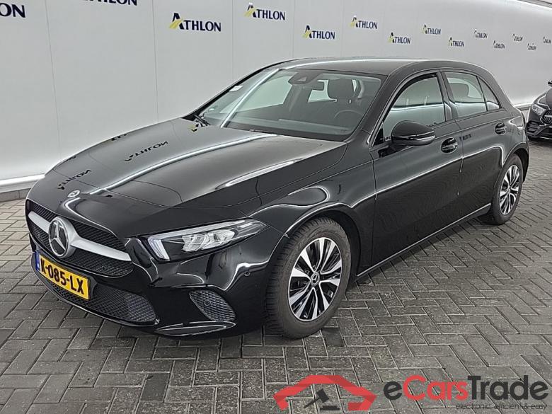 MERCEDES-BENZ A-klasse A 180 7G-DCT Business Solution 5D 100kW #1