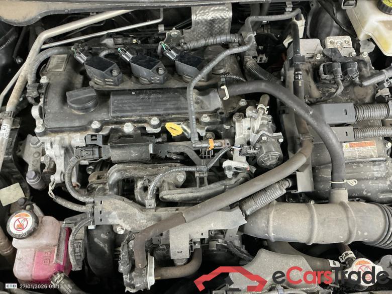 TOYOTA YARIS 1.5 VVT-I HEV ICONIC E-CVT #6