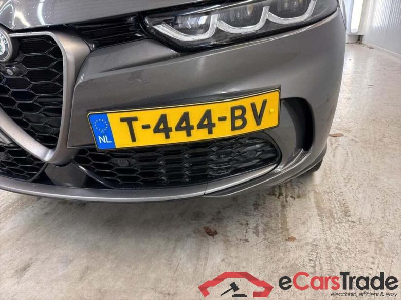 Alfa Romeo Tonale 1.3T PHEV Ed. Sp. #4