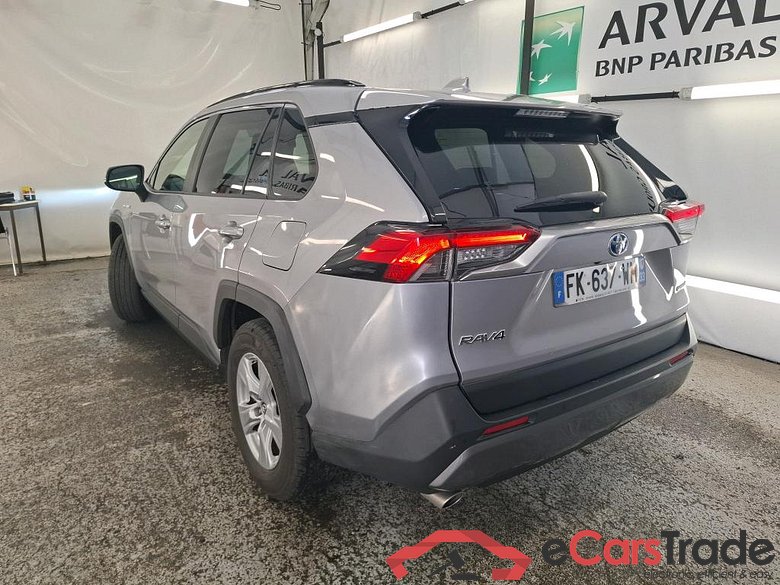 TOYOTA RAV4 Hybride / 2018 / 5P / SUV 2WD 218ch Dynamic #2