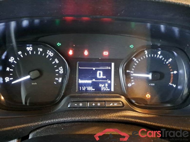 PEUGEOT EXPERT / 2016 / 4P / FURGONE 2.0 BLUEHDI 120 PREMIUM STANDARD #4