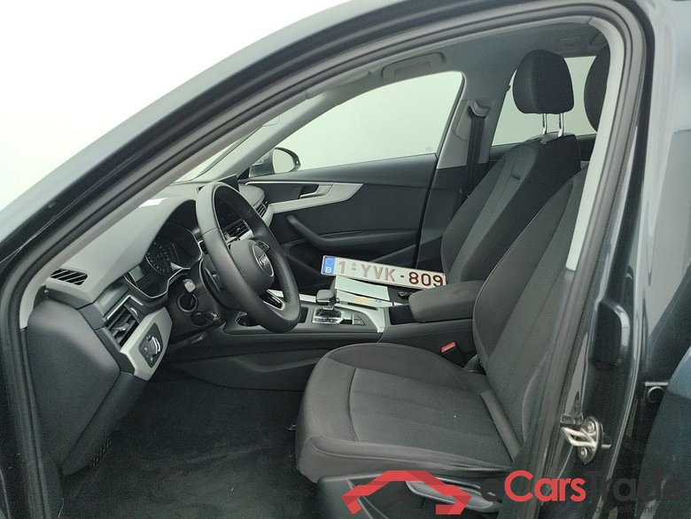 Audi A4 Avant 2.0 30 TDi 100kW S tronic Business Ed 5d #3