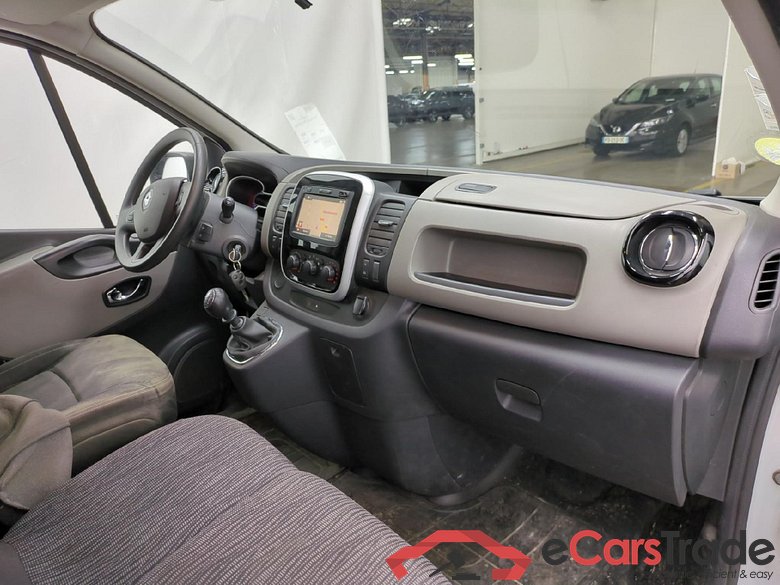 Trafic III Fourgon Grand Confort L2H1 1200 1.6 dCi 125CV BVM6 E6 #5