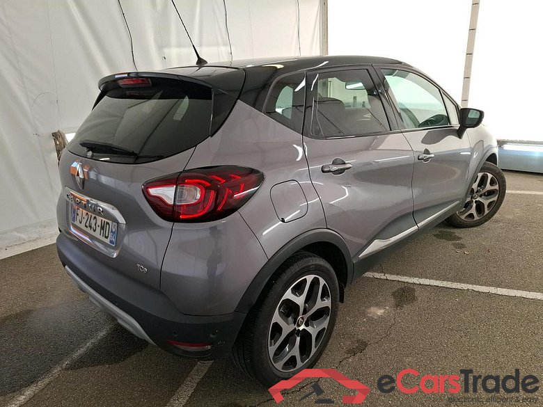 RENAULT Captur / 2017 / 5P / Crossover Intens TCe 150 EDC FAP #3