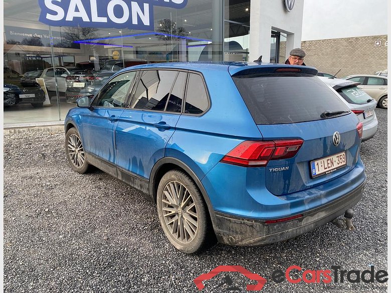 VOLKSWAGEN Tiguan Trendline 1.5 TSI 96 kW (130 ch) 6 vitesses manuel #4
