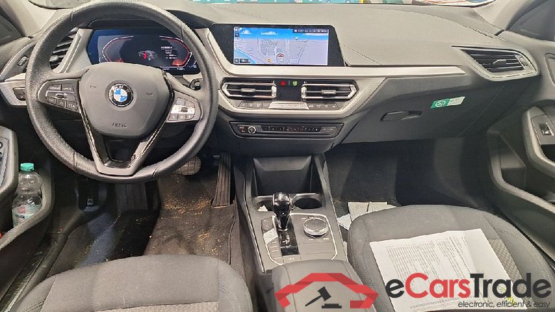 Baureihe 1 Lim. 118 d Advantage 2.0 110KW AT8 E6d #3