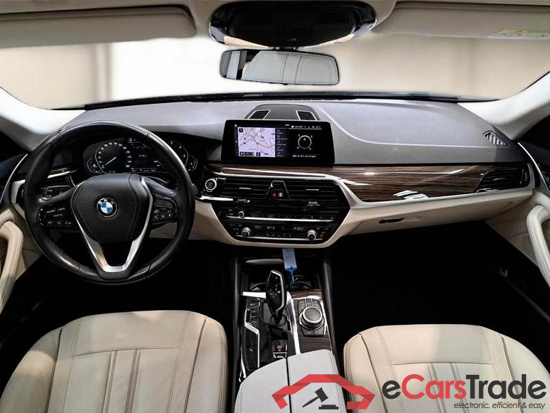 BMW SERIE 5 / 2020 / 5P / STATION WAGON 520D AUT BUSINESS MH48V TOURING #3