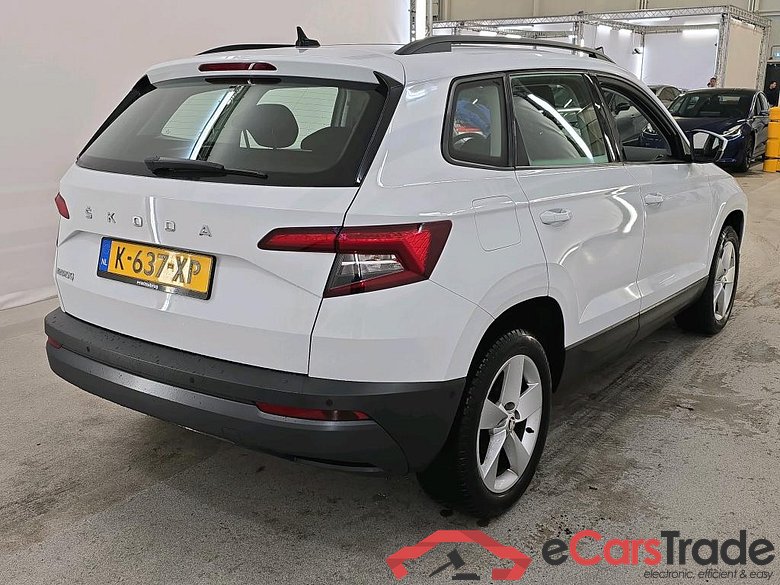 Škoda Karoq 1.5 TSI Greentech DSG Business Edition 5d #2