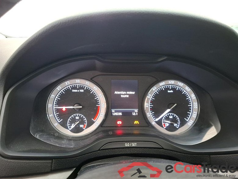 Karoq Business 2.0 TDI 150CV BVM6 E6dT #6