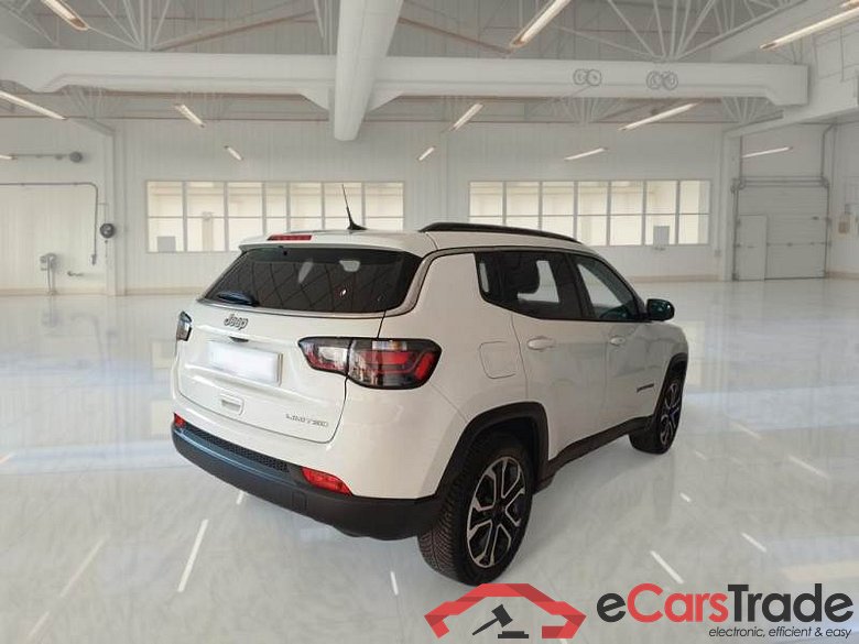 JEEP COMPASS / 2021 / 5P / SUV 1.6 MJET II 96KW LIMITED #2