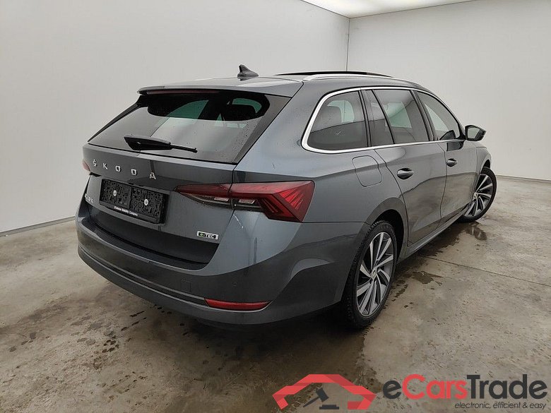 Skoda Octavia Combi 1.5 TSI 110kW DSG7 Clever+ 5d #2