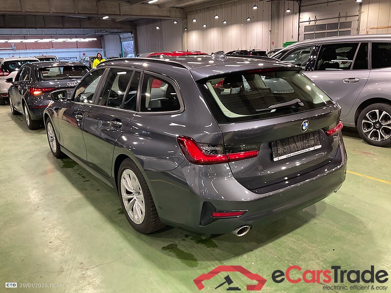 BMW 3 SERIES TOURING 2.0 318IA (115KW) AUTO TOURING #3