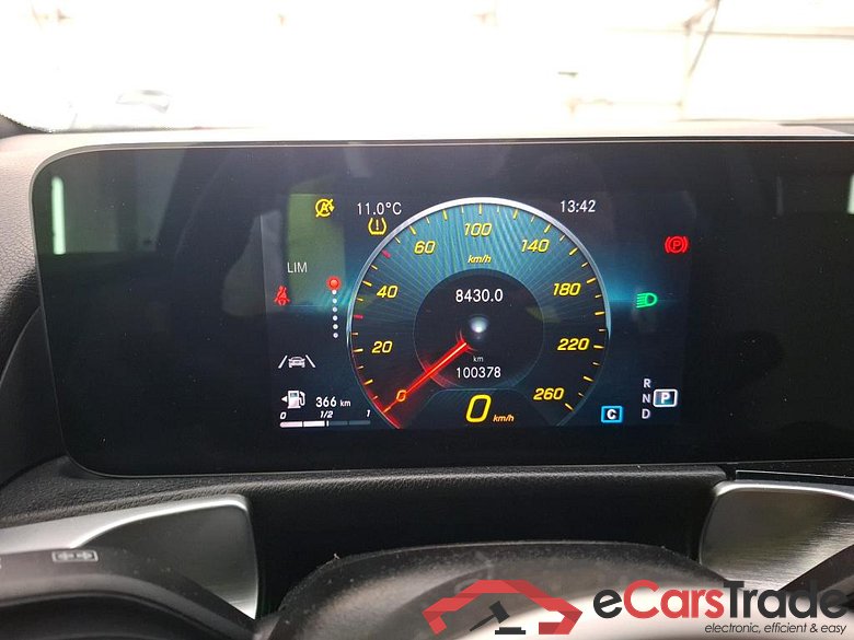 MERCEDES-BENZ GLB / 2019 / 5P / SUV GLB 200 d Business Line #6