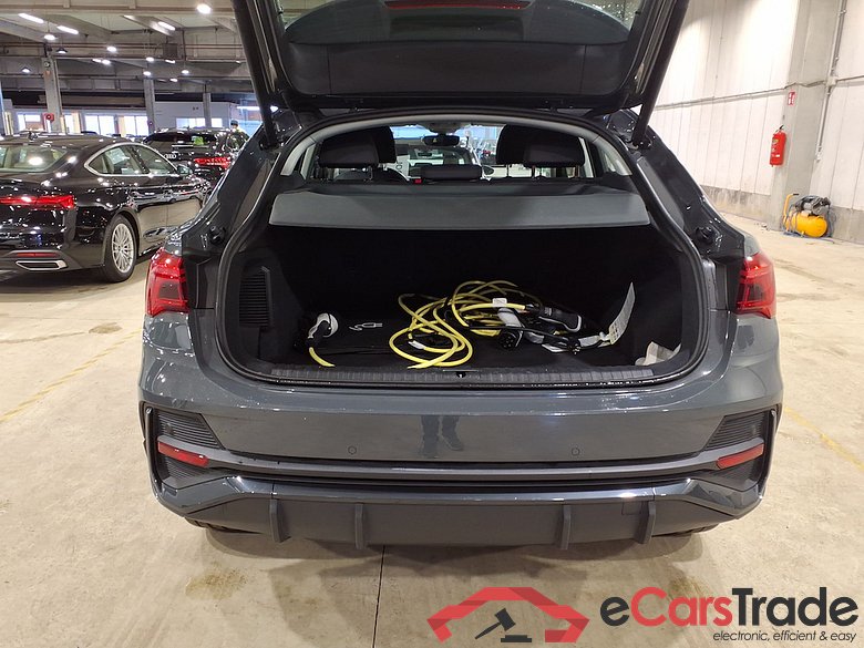 AUDI Q3 Sportback 1.4 45 TFSI E S TRONIC #3