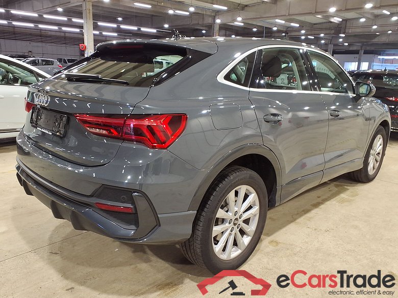 AUDI Q3 Sportback 1.4 45 TFSI E S TRONIC #4
