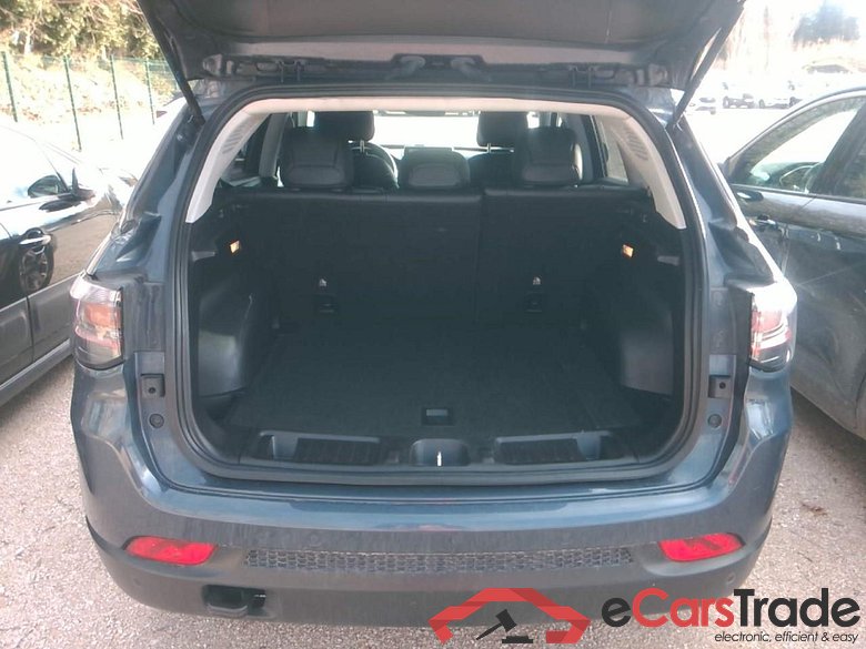 COMPASS 240 HY TRAILHK BVA AWD #6