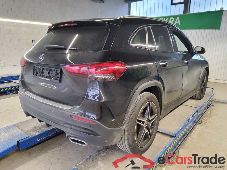 Mercedes-Benz GLA (BM 247)(02.2020->) DE - SUV5 GLA 200 EU6d, AMG Line (EURO 6d), 2020 - 2023 #3