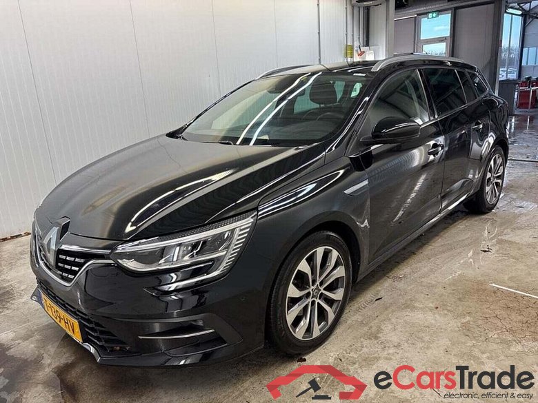 RENAULT Mégane Estate 1.3 TCe 140 Techno #1