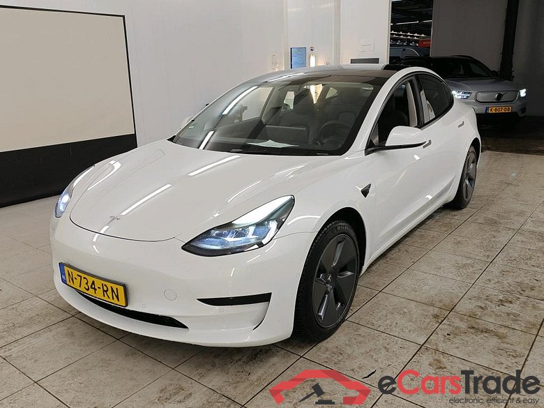 Tesla Model 3 Standard Range Plus RWD 4d